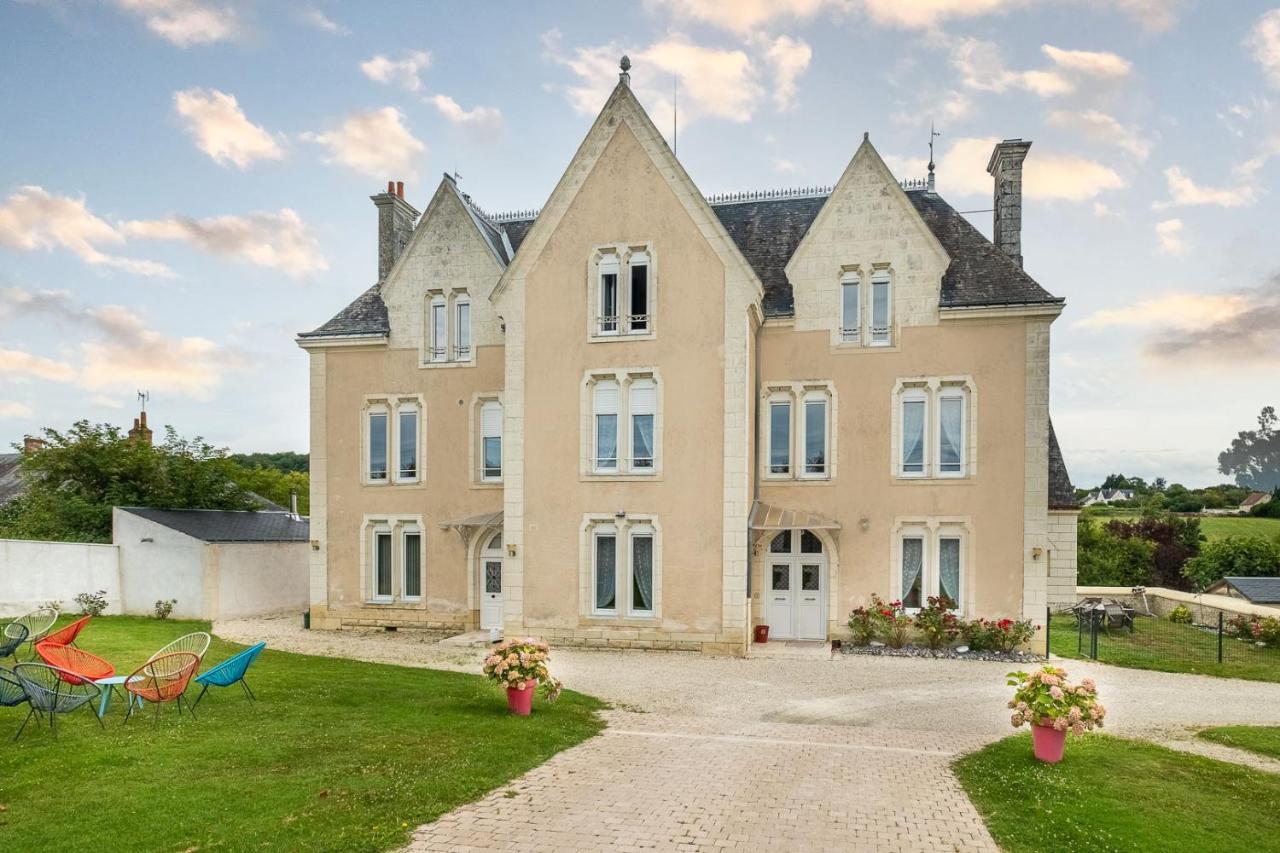 Hotel Manoir Des Bertinieres Cravant-les-Coteaux Exterior foto